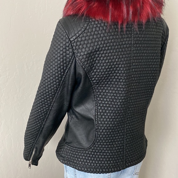 ii Sisters Zip-Up Moto Faux Leather & Faux Fur Jacket - Picture 6 of 16